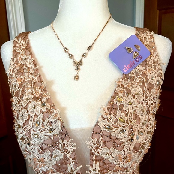 Stunning Andrea & Leo Couture Rose Gold  Sparkle, Embellished Prom Dress Sz 8 - Picture 5 of 15